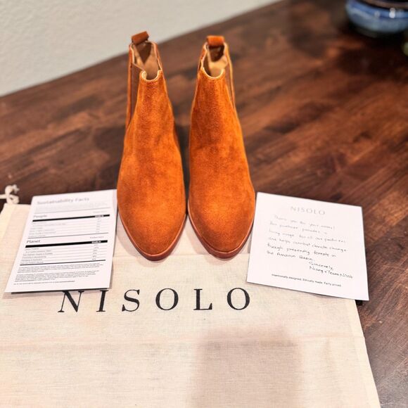 Nisolo Chelsea Boots Women?s Size 6 Nutmeg Suede Leather | New in Box - Picture 1 of 9